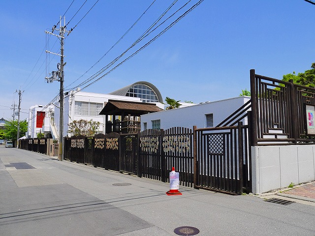 幼稚園・保育園　極楽坊保育園（幼稚園・保育園）まで683m