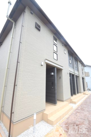 建物外観　外観は落ち着いています