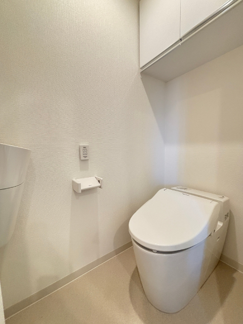 トイレ　※棟内同タイプ