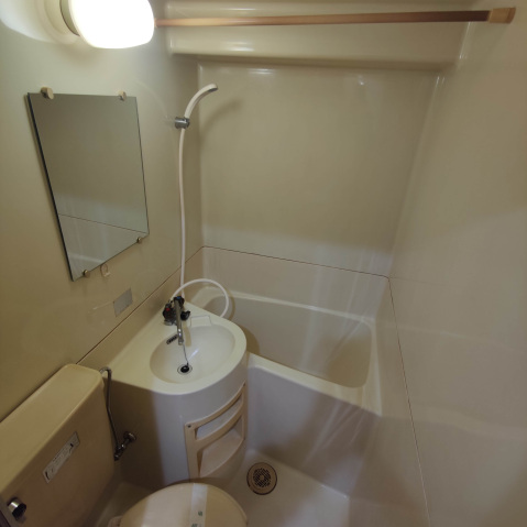 バス・シャワールーム　お掃除ラクラクユニットバス