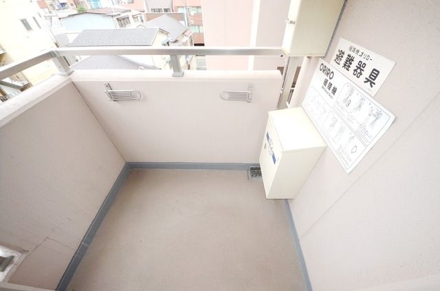 バルコニー　別部屋参考画像