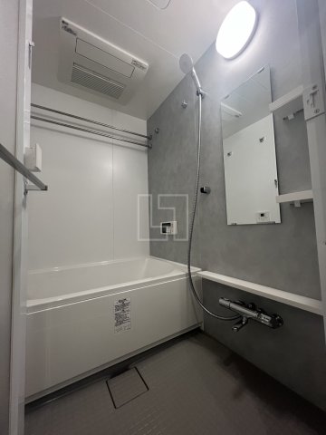 バス・シャワールーム　アーバネックス本町II　浴室
