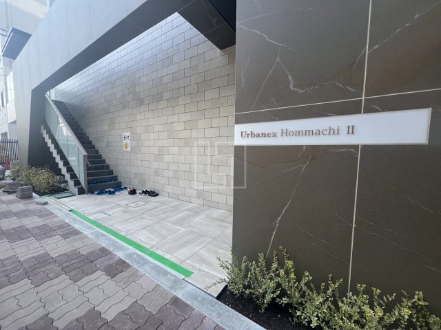 エントランス　アーバネックス本町II　エントランス