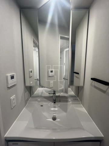 洗面設備　アーバネックス本町II　独立洗面台