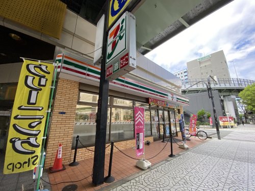 コンビニ　セブンイレブン（コンビニ）まで80m