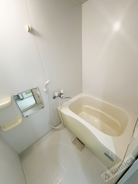 バス・シャワールーム　※１０３号室の室内写真です。