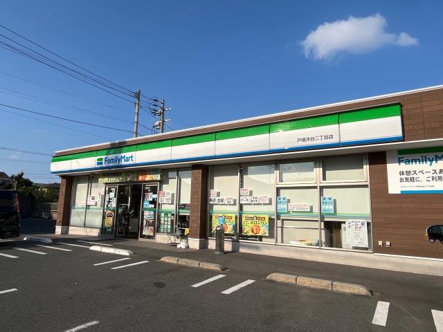 コンビニ　ファミリーマート戸畑沖台二丁目店（コンビニ）まで475m