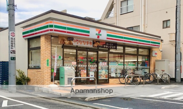 コンビニ　セブンイレブン（コンビニ）まで515m