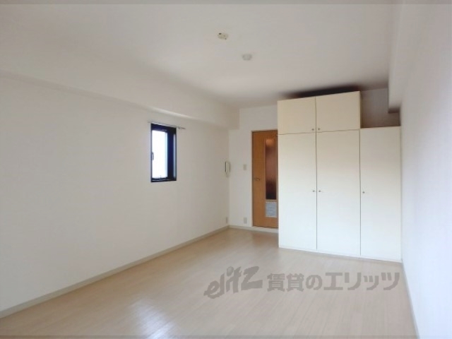 居室・リビング　居室