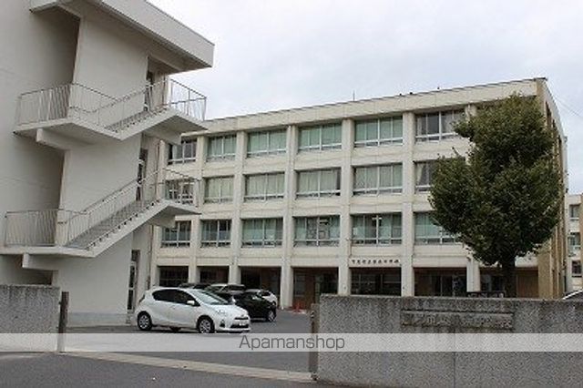 中学校　蘇南中学校（中学校）まで1037m