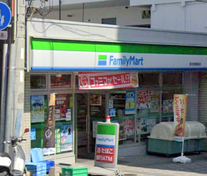 コンビニ　ファミリーマート 春日野道駅前店（コンビニ）まで166m