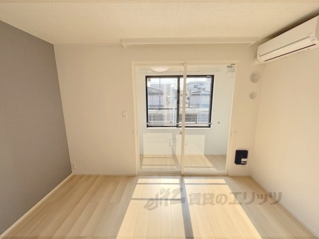 居室・リビング　洋室