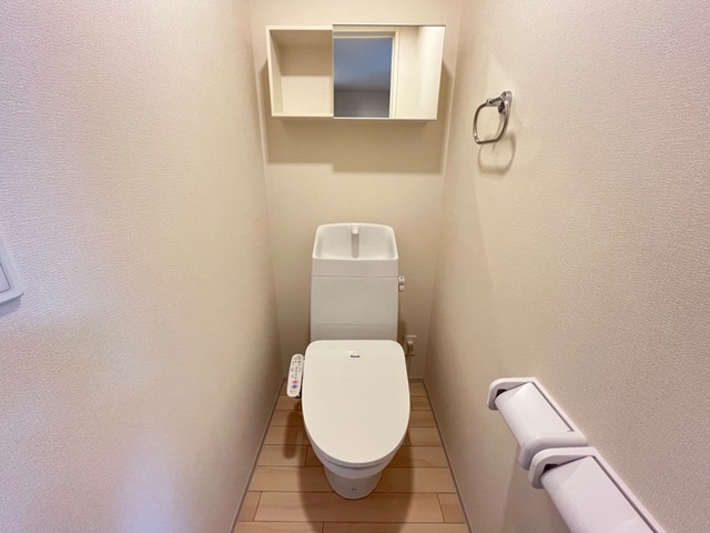 トイレ　イメージ