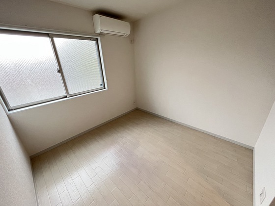 居室・リビング　※別部屋の写真です