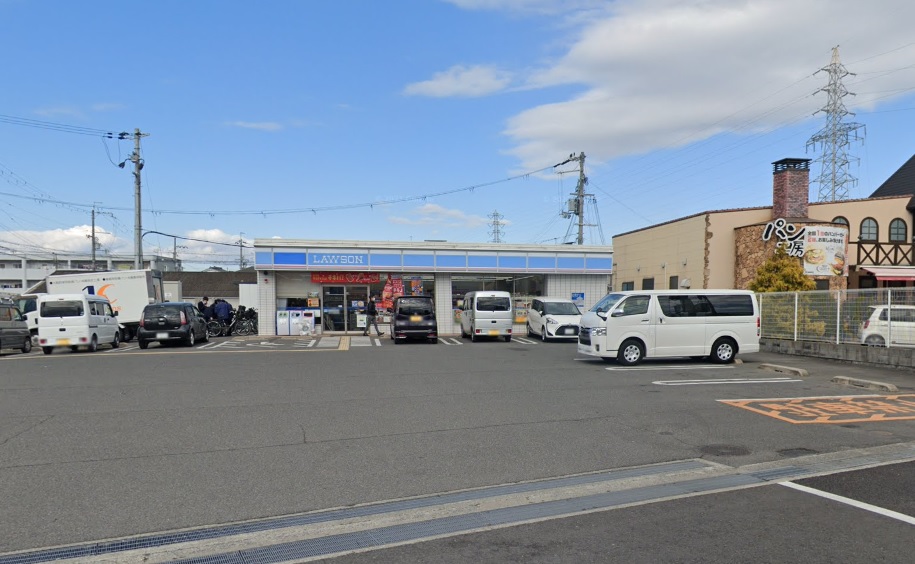 コンビニ　ローソン 堺堀上町店（コンビニ）まで155m