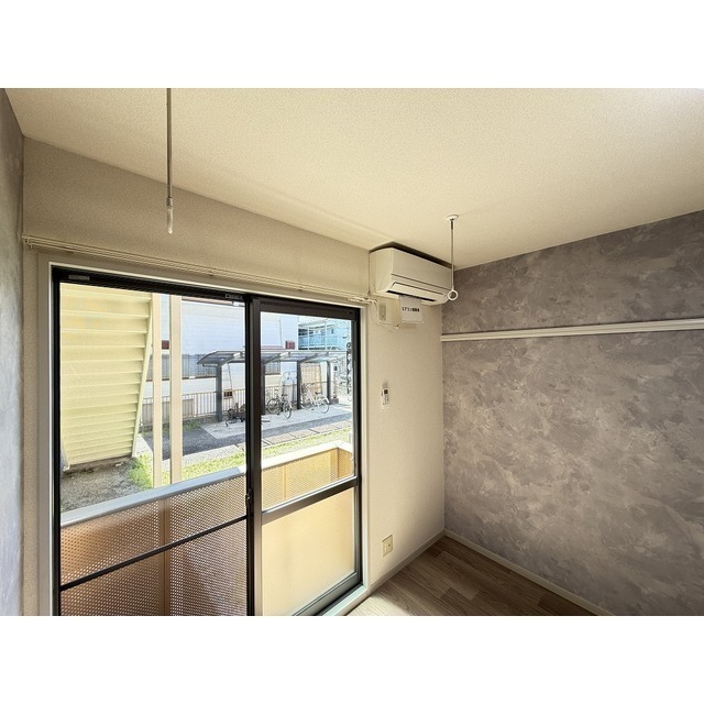 その他設備　雨の日は室内に干せます♪