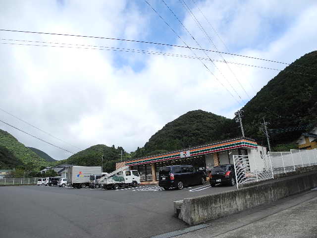 コンビニ　セブンイレブン 長崎戸石町店（コンビニ）まで469m