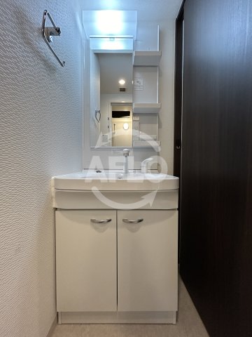 洗面設備　フェルザ福島　独立洗面台