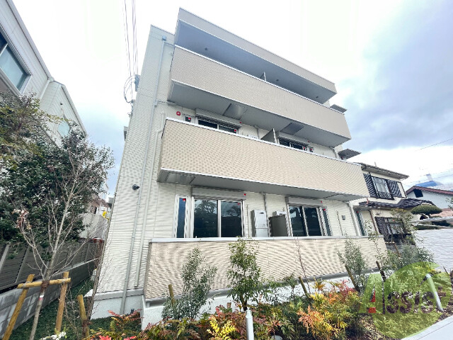 建物外観　東灘区深江南町「Ｒａｆｆｉｎａｔｏ東灘」