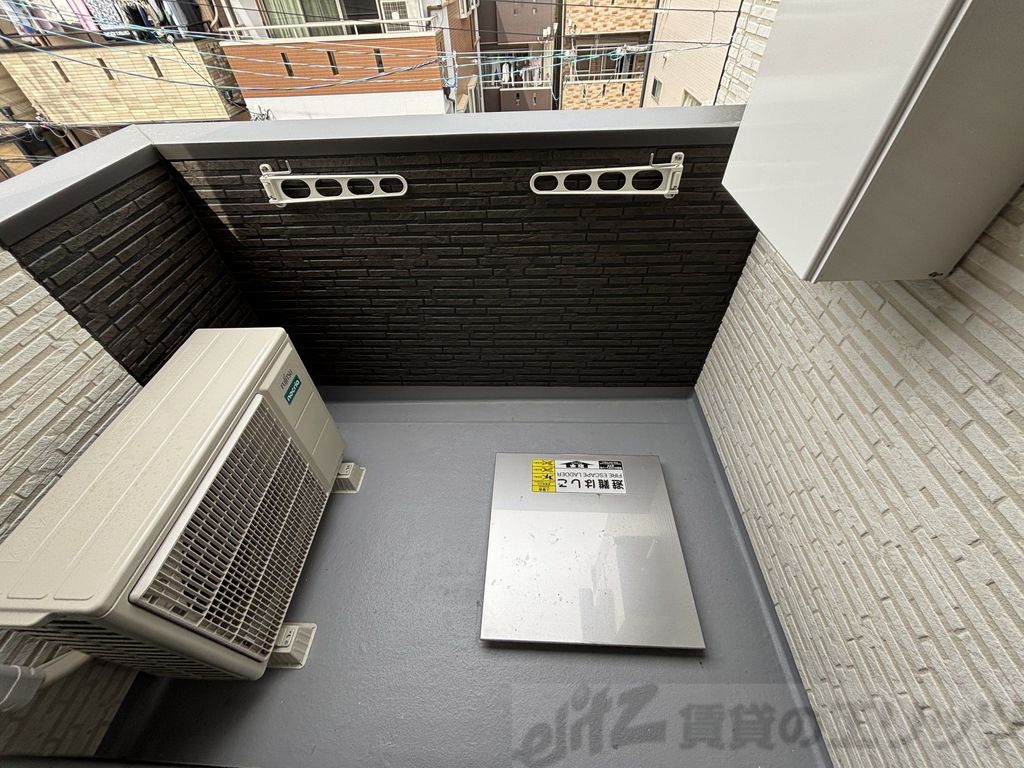 バルコニー　バルコニー