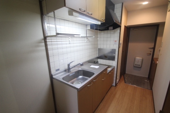 キッチン　別のお部屋の写真になります。