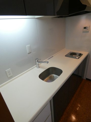 キッチン　※別部屋参考写真