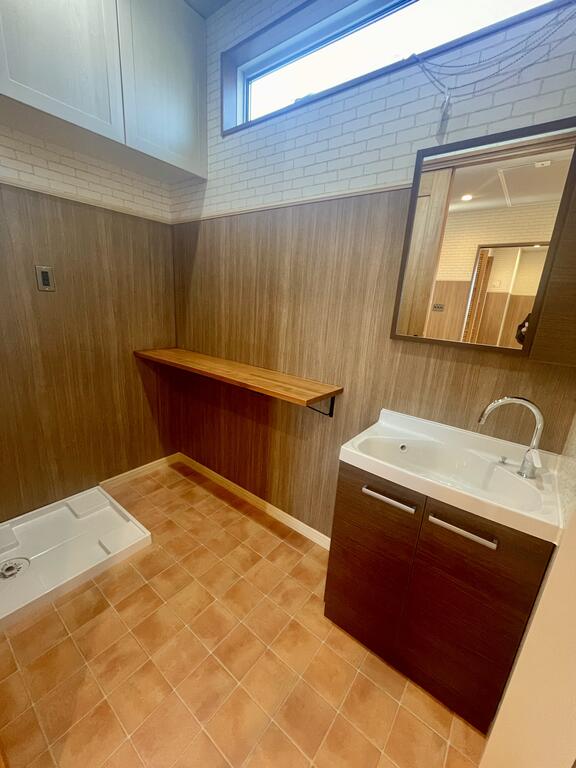 洗面設備　洗面脱衣所☆洗濯収納あり♪