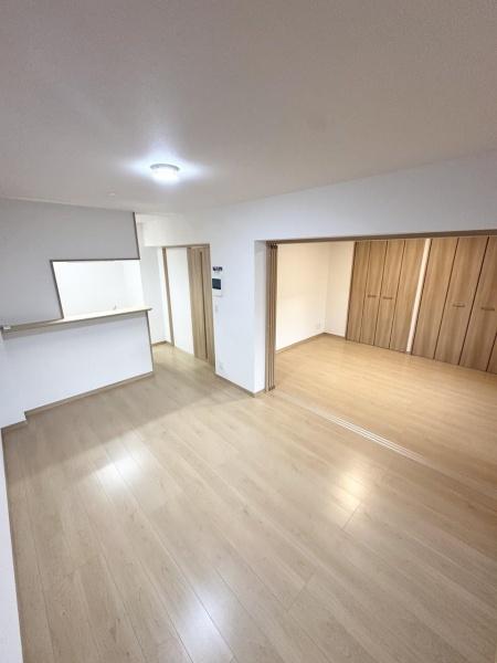 居室・リビング　同間取り別室