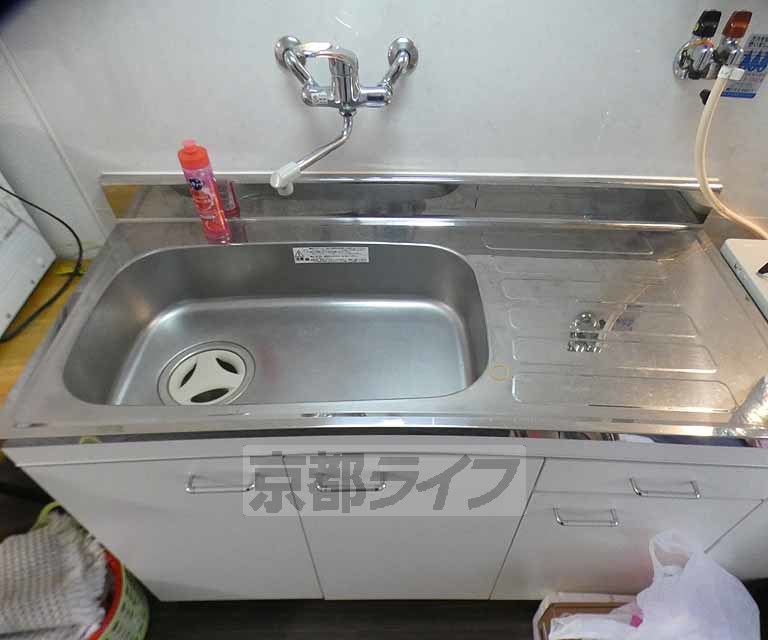 キッチン　大きめキッチン