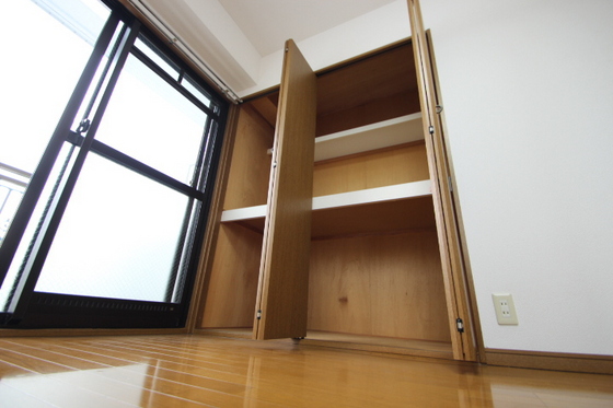 収納　※別号室の写真です