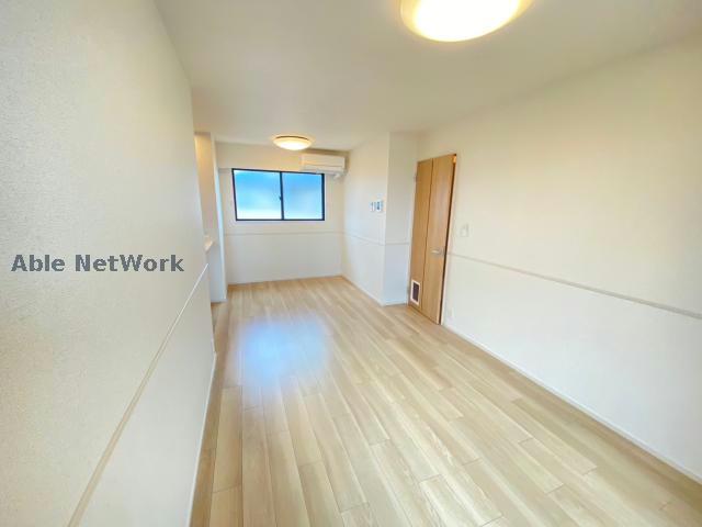 居室・リビング　※同型別室