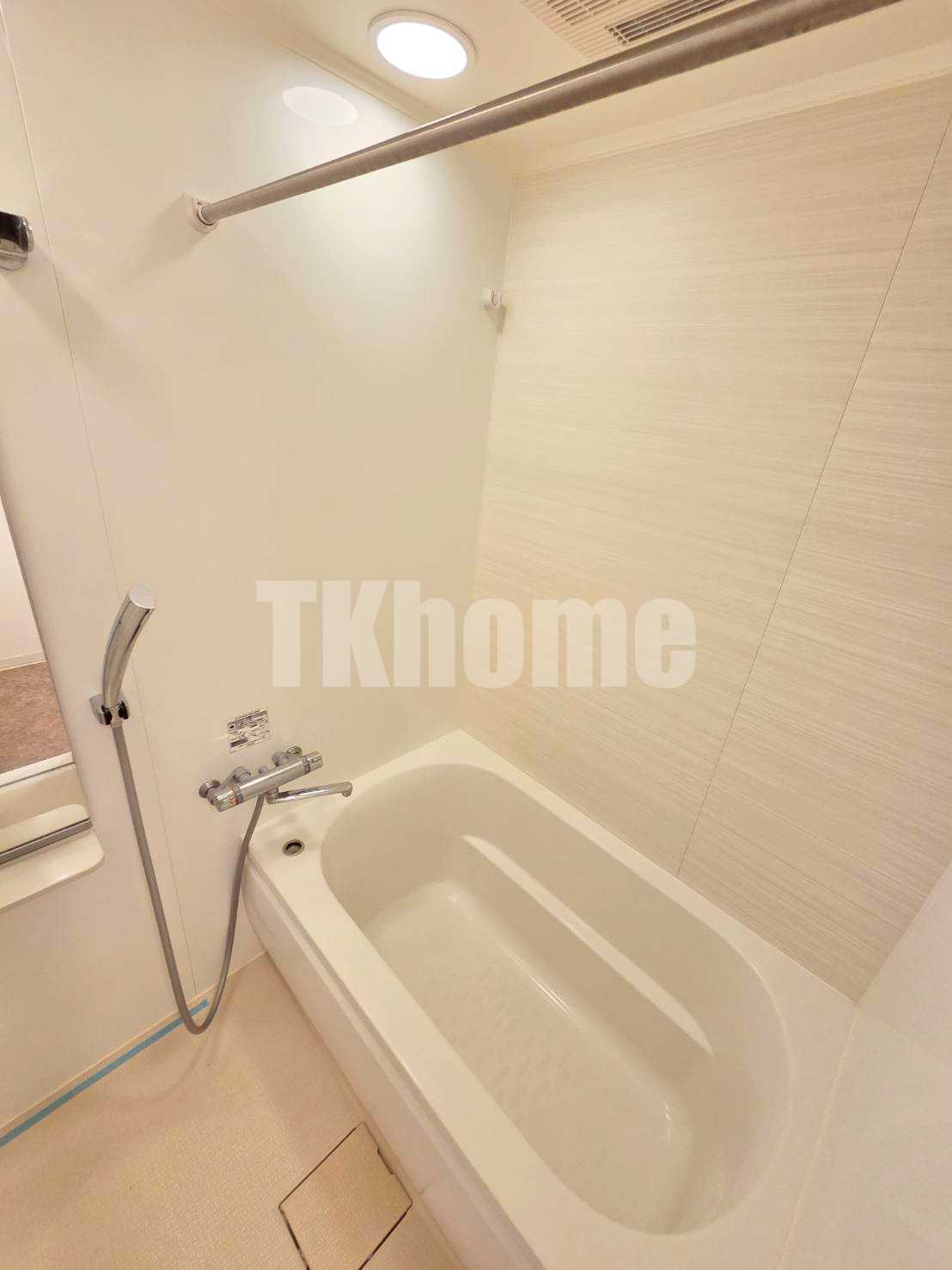 バス・シャワールーム　浴室乾燥機付き