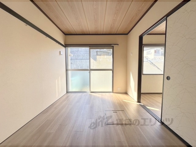 居室・リビング　洋室