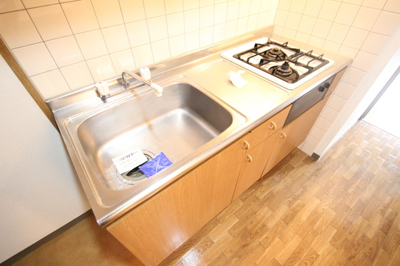 キッチン　※別部屋の写真です