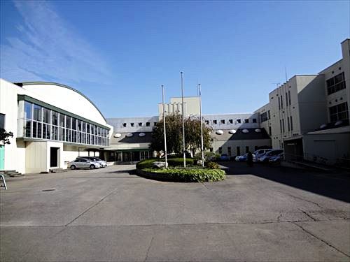 中学校　上三川町立明治中学校（中学校）まで4272m