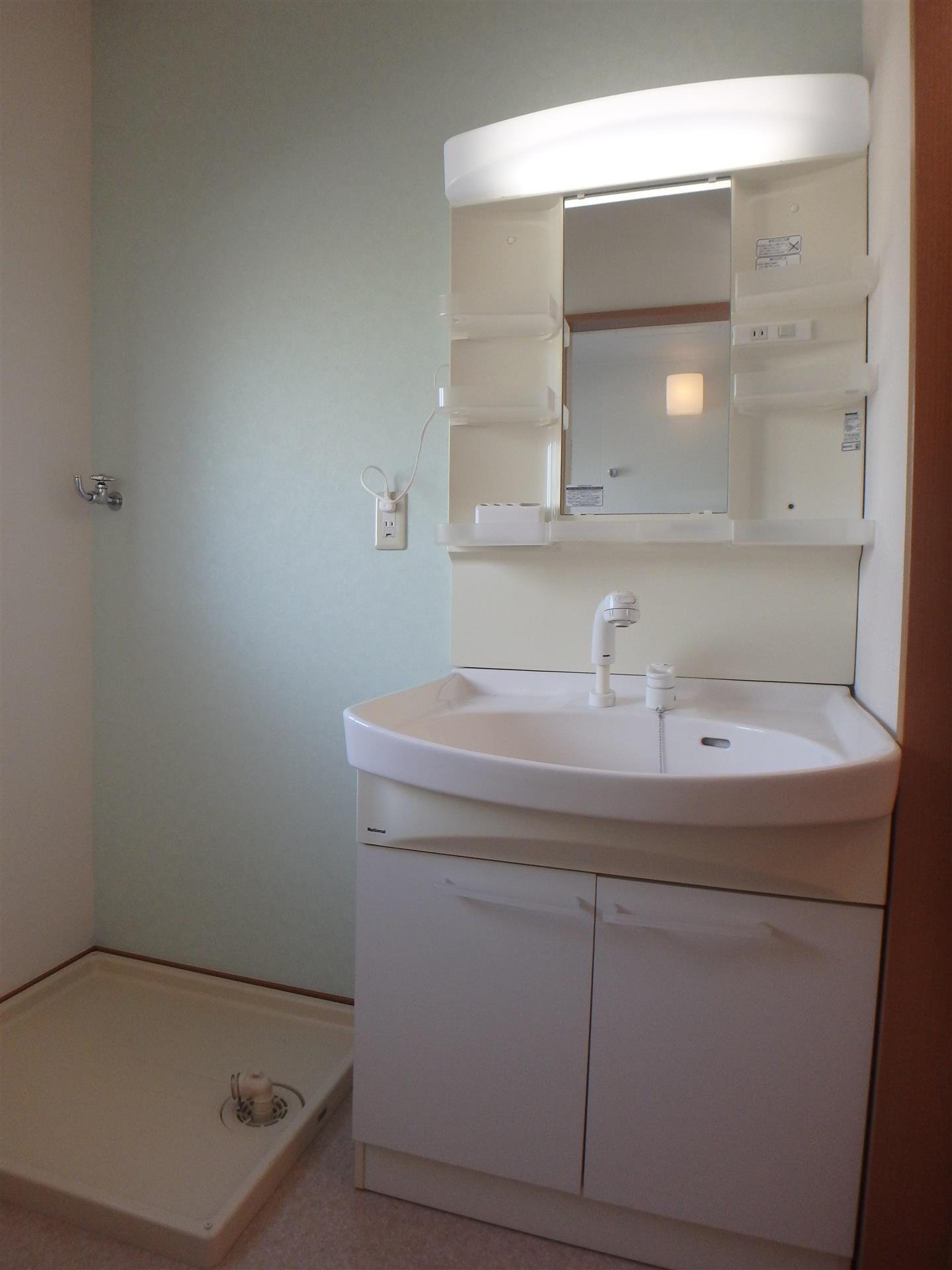 洗面設備　同タイプの別部屋写真です