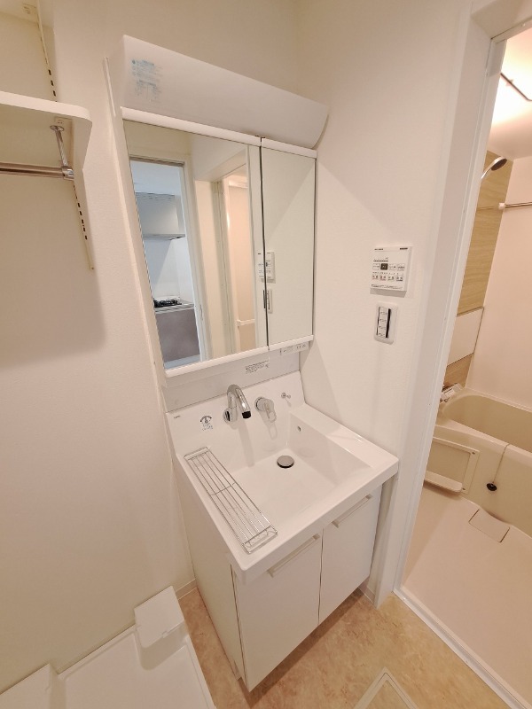 洗面設備　※同マンション他部屋です