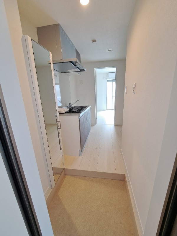 玄関　※同マンション他部屋です