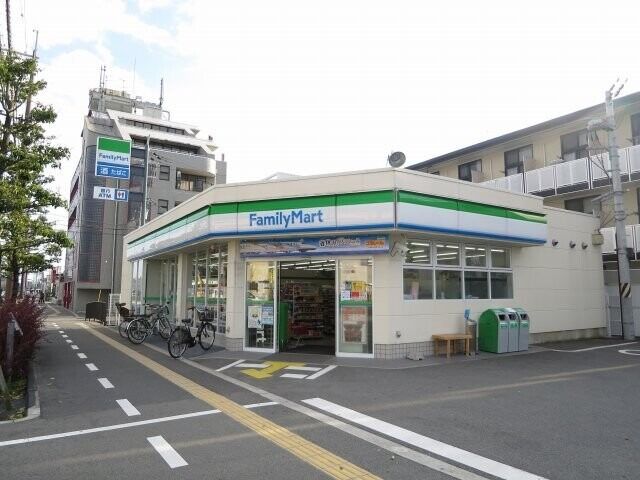 コンビニ　ファミリーマート池田神田店（コンビニ）まで468m