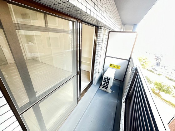 バルコニー　※別部屋の写真です