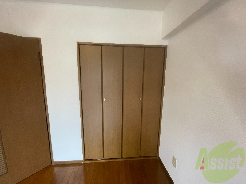 収納　収納は、縦に大きいのでコートなども掛けれそうですね。