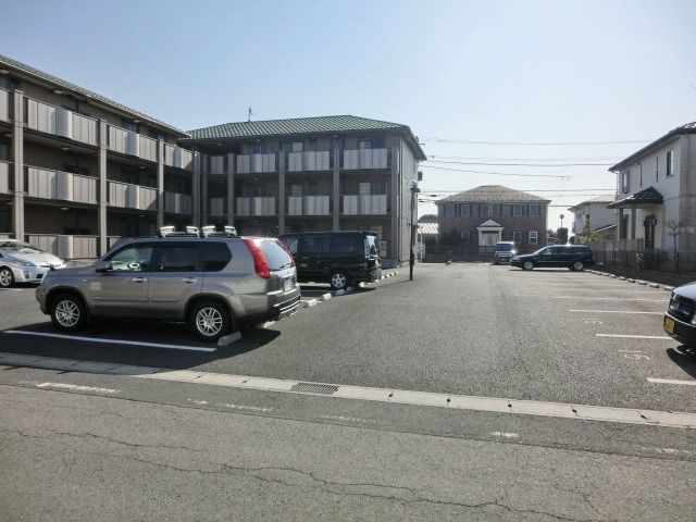 駐車場　敷地内駐車場です