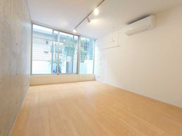 居室・リビング　LEGALAND四谷ANNEX