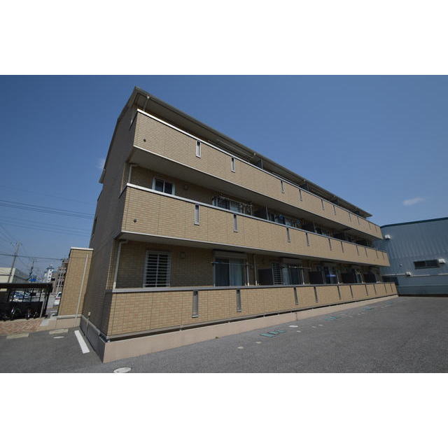 建物外観　ルミエールヤナセB