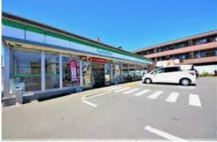 コンビニ　ファミリーマート あきる野秋留店（コンビニ）まで275m