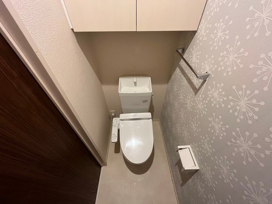 トイレ　※別部屋の写真です