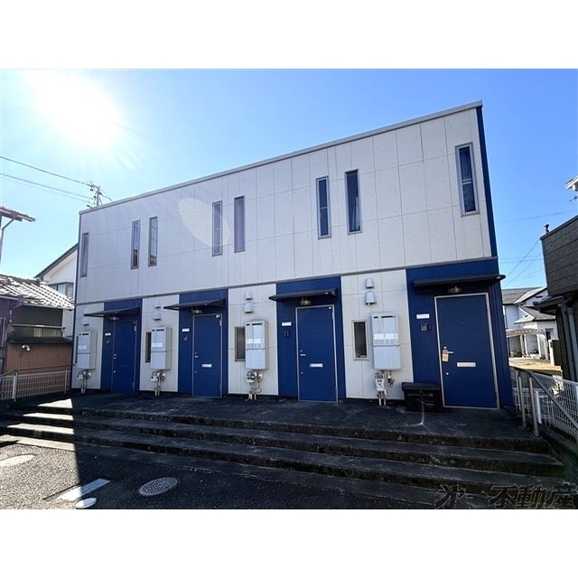 エントランス　建物外観