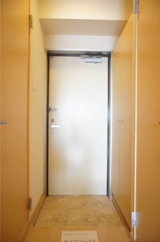 玄関　図面と現状に相違がある場合には現状を優先