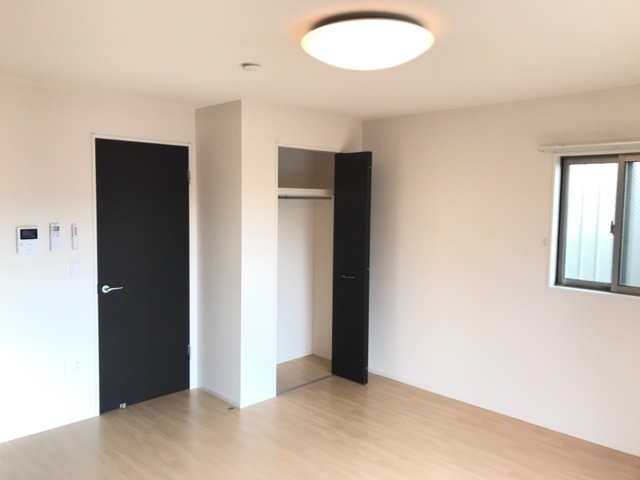 収納　※同タイプの部屋写真です