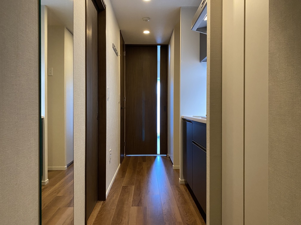 玄関　■室内参考写真